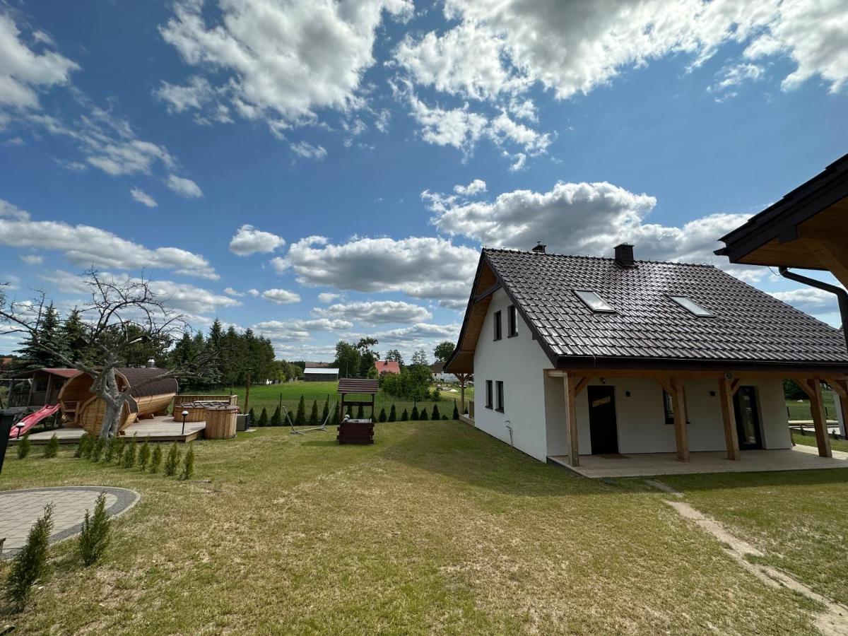 Villa Kama Гижицко Екстериор снимка
